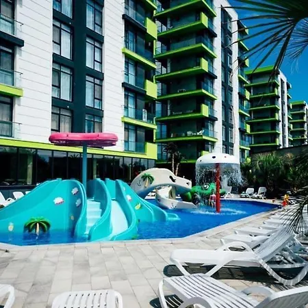 Alv Indoor Pool & Alezzi Apartment *